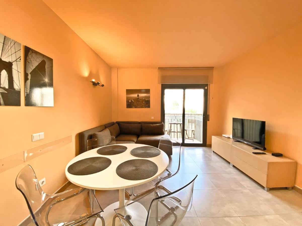 Urban Manresa-City Center Apartment With Balcony Exterior foto